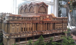 The original Penn Station makes an appearance at the show. A train show wouldn't be complete without it.